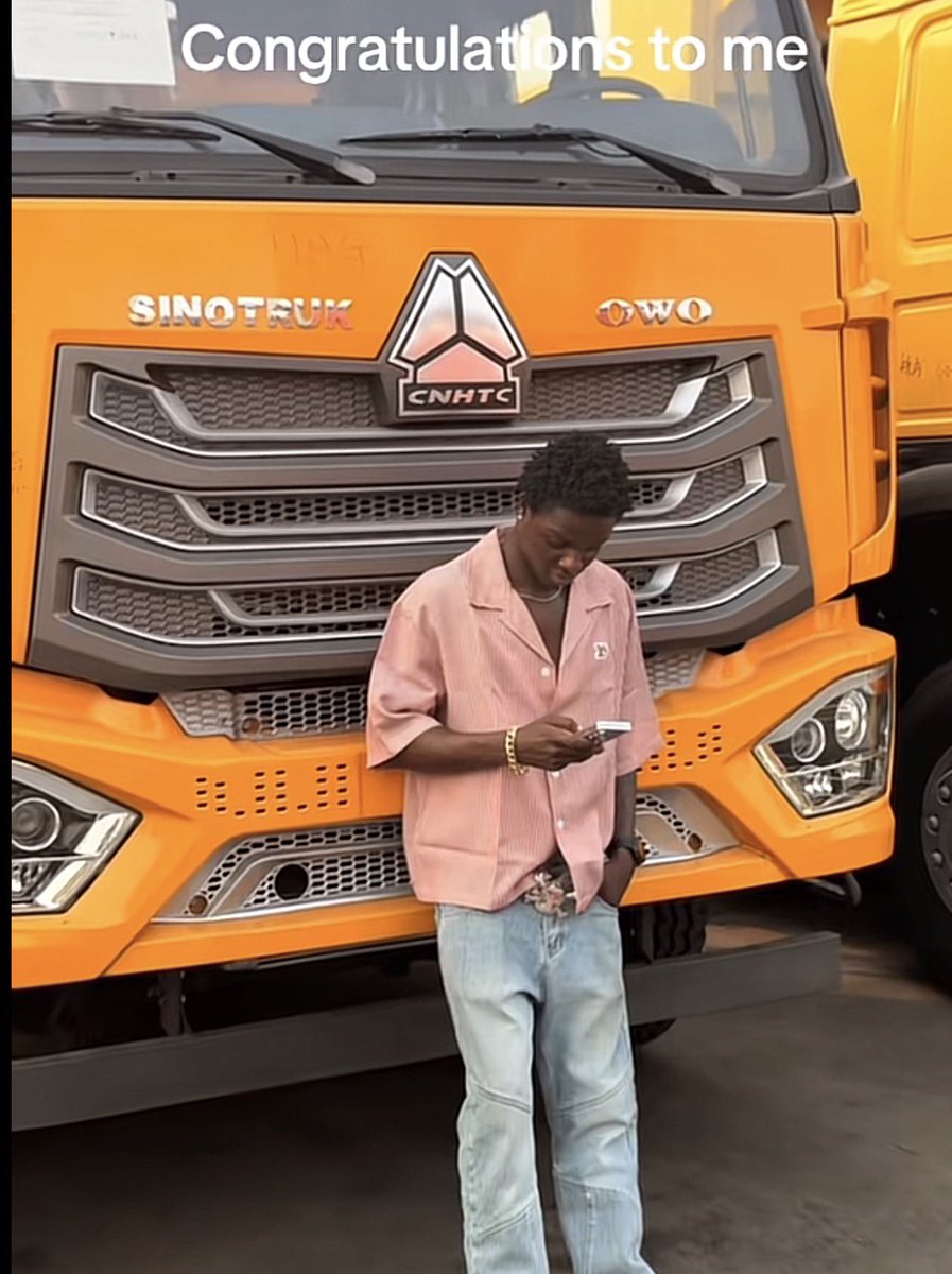 YL_IN_LAGOS tweet media