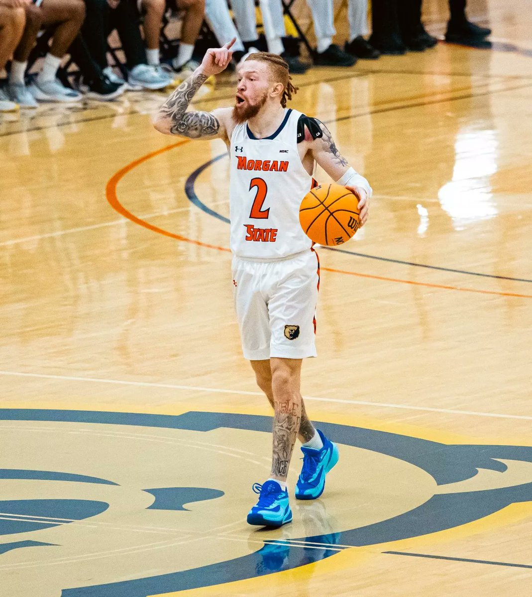 🐻🏀🌟 Big honors for the Bears!

Kevin Broadus has been named MEAC Coach of the Year🏆👏 Alfred Worrell Jr. and Elijah Davis earned All-MEAC honors🔥

Well-earned recognition after an outstanding regular season by the Bears!!!

▶️ shorturl.at/gSvon

#GoBears🔷🔶