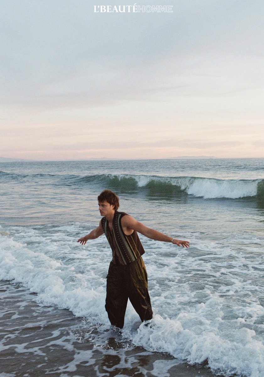 𐙚⊹ ࣪  mentally I’m still here 😔✋🏻⊹♡

#rudypankow