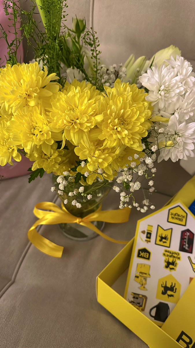 kh01u7's tweet photo. يا خير من اهدتني الايام 💗 https://t.co/hGJcP2kbdY
