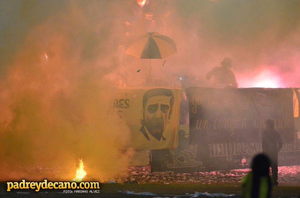 "Extraño el paseo diario a la costa, me hacen falta los árboles de todo el Uruguay, los paisanos nuestros, los gallegos de los boliches, los resultados de la quiniela, 𝗣𝗲𝗻̃𝗮𝗿𝗼𝗹, todo me hace falta".

90 años de Alfredo Zitarrosa.