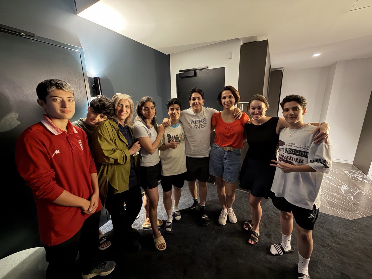 Tony Burke tweet media