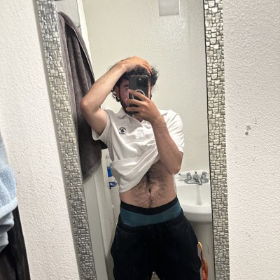 maciel77230's tweet photo. #NuevaFotoDePerfil https://t.co/mO6RTWw9CD