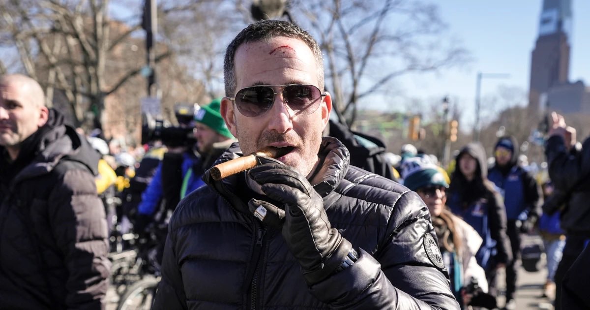 SUPER BOWL CHAMPIONS tweet media