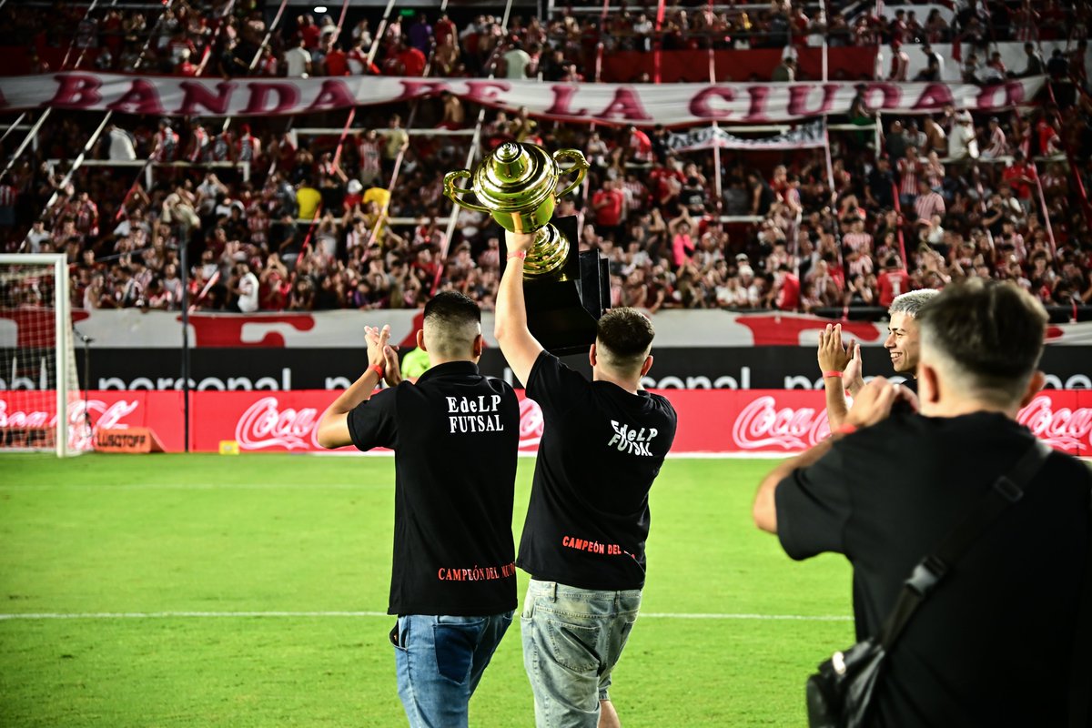edelpclub's tweet photo. ⚽ Plantel completo: Sebastián Lusio, Nicolás Arnedo, Nicolás Santos, Valentin Corbalan, Junior Ronqui, Fernando Cantero, Ignacio Varni, Luca Gatti, Tomás Bianchi, Rodrigo Litardo, Ciro Currado, Diego Pérez, Tomás Santo, León Peña, Sebastián Romero, Santiago Driussi, Walter Carrera, Joaquín Argüelles, Fabián Lezcano, Rodrigo Videla, Exequiel Herrera, Bruno Gómez, Federico Ruiz, Tobías Fernández, David Andrés Amabile y Santiago Felicito.

👥 Cuerpo Técnico: Mariano Maire (DT), Eduardo Theunynck (AC) y Roberto Vieyra (PF).

▶ Delegados: Milcíades Peña, Martín Canessa, Pablo Vizcarra y Pablo Parra.
