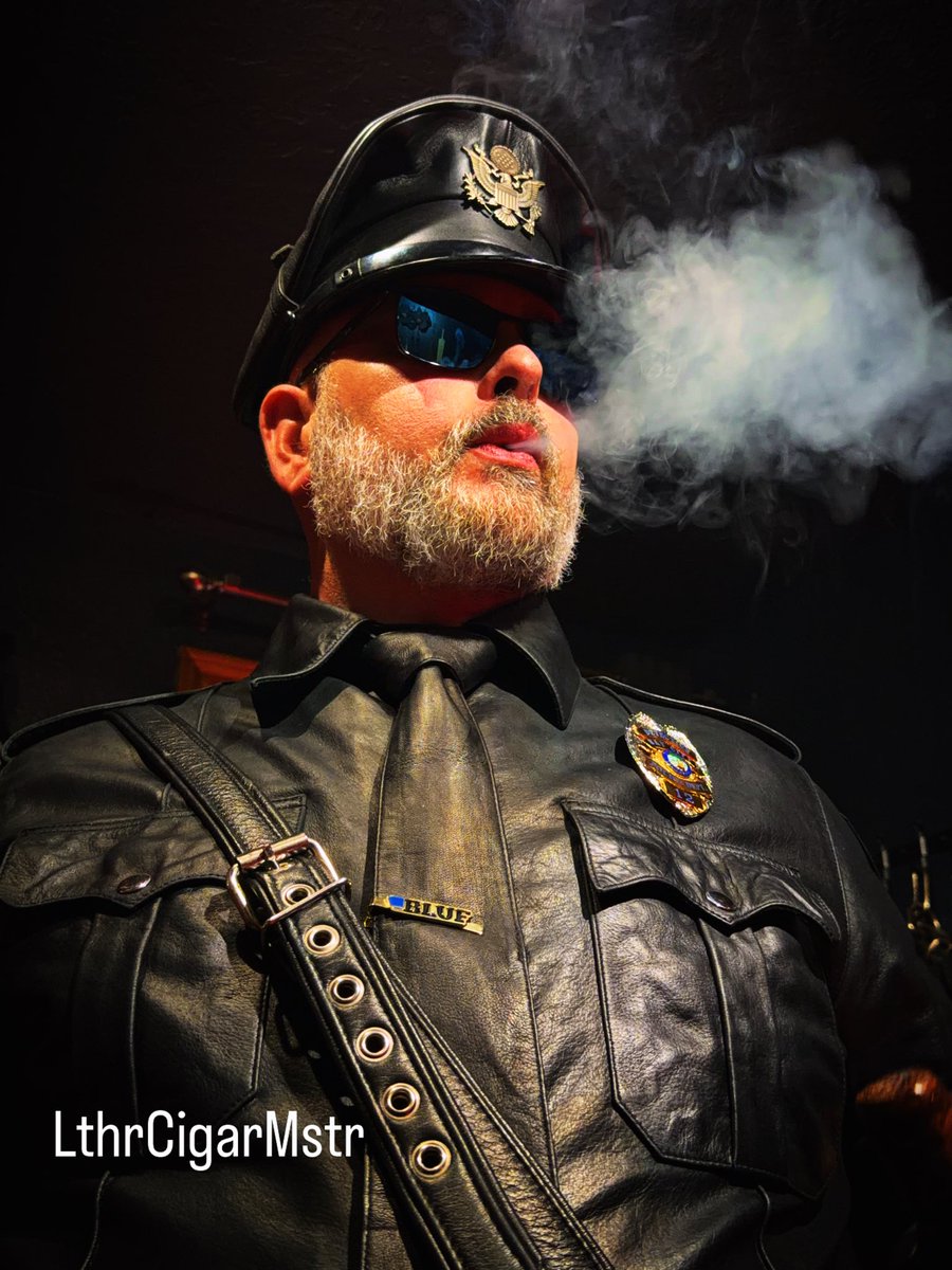 LthrCigarMstr tweet media