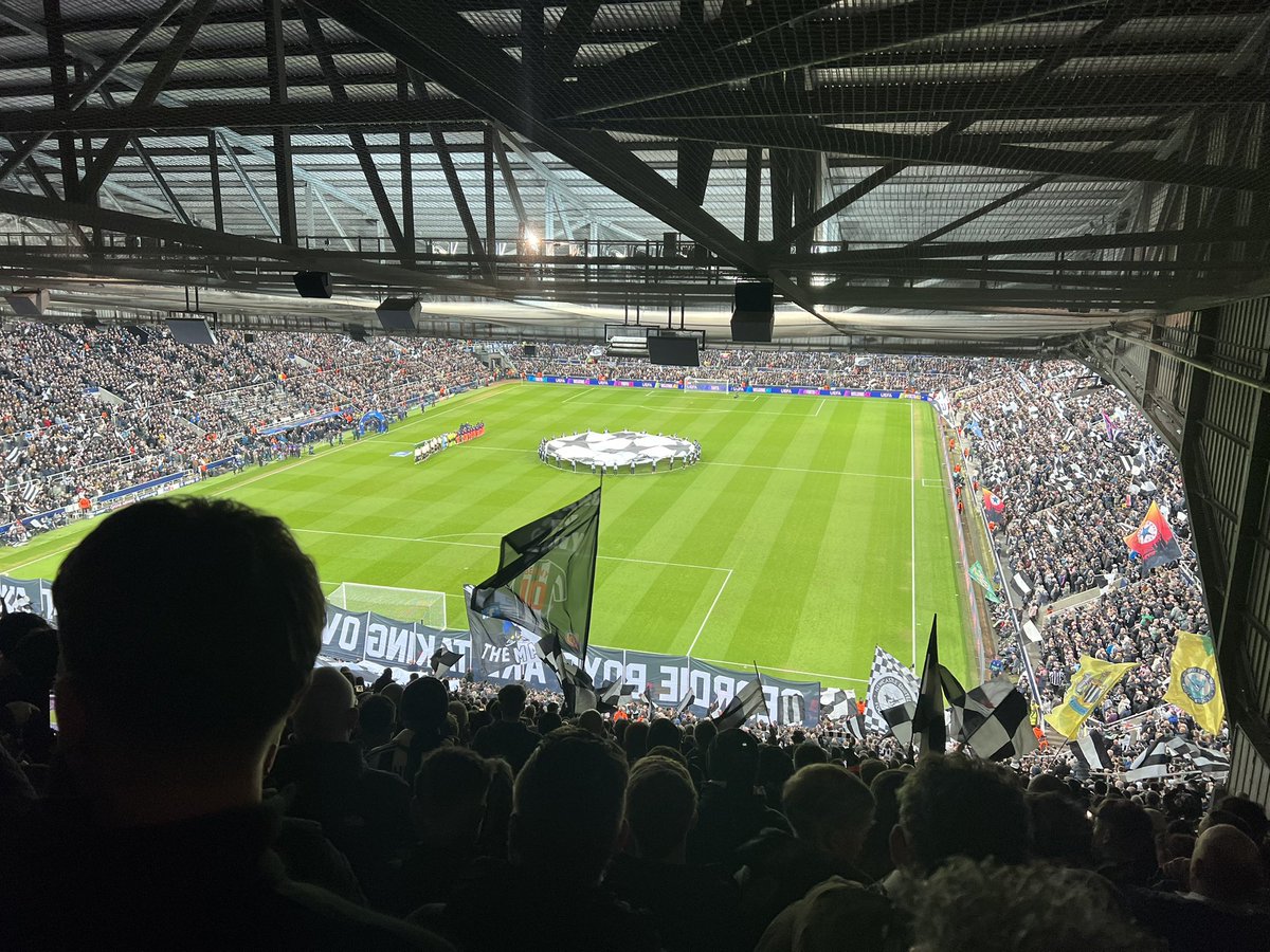 Ross ⚫️⚪️ tweet media