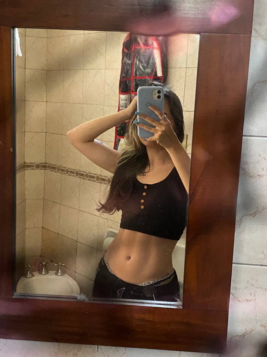 Jeune rouquine 👩‍🦰 tweet media