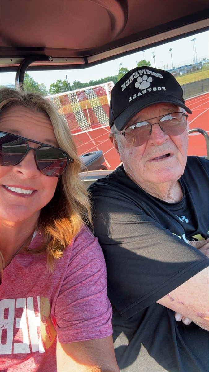 lynnlambdavis's tweet photo. He’s officially 90 today!
🥳Happy Birthday to the one that has the patience of Job, loves history, moves at a snail’s pace, says we all move too fast, stays up too late, thinks he can drive to Pennsylvania, loves his visits to the funeral home, and loves his family fiercely!🥳 https://t.co/vqTMYlOA0z