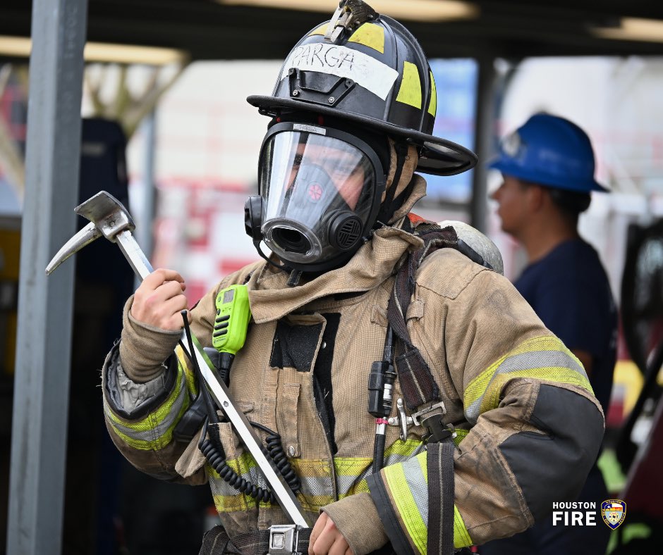 Houston Fire Dept tweet media