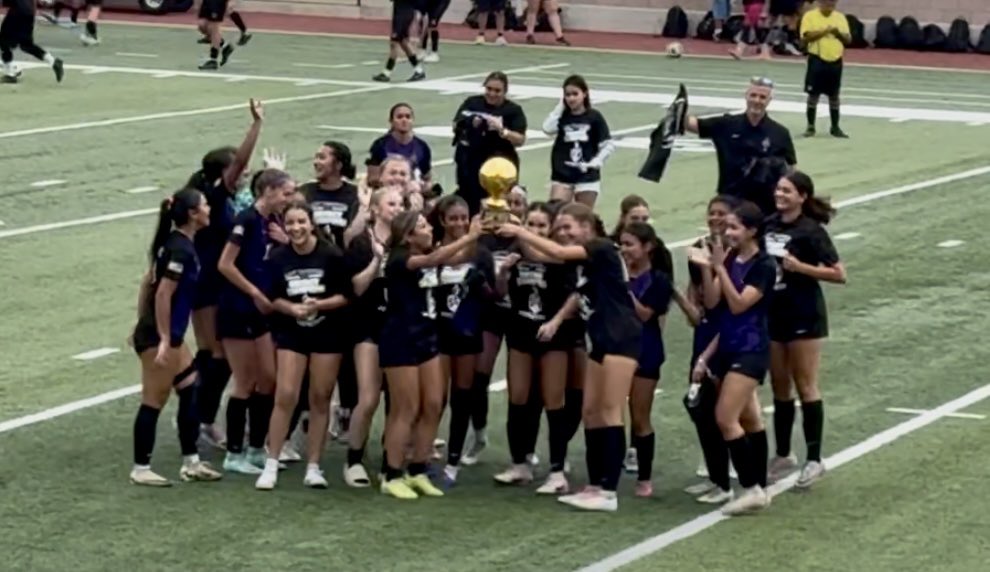 Warren Girls Soccer tweet media