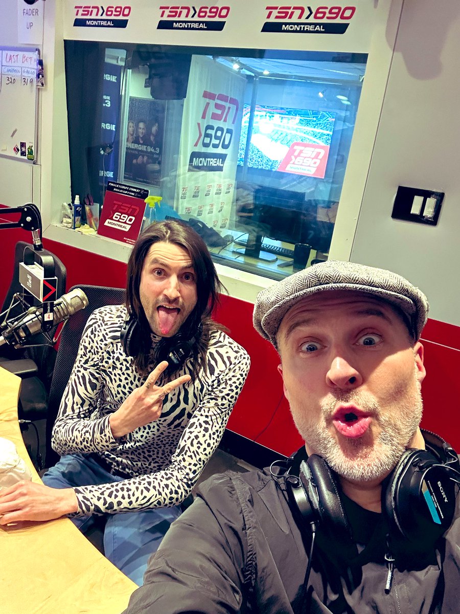 The1stHalf_'s tweet photo. ALWAYS a great time when we can chat with GOAL ambassador and Rocker PY of the #TheDamnedTruth on the show.. 
#SPURS  #WorldCup &amp; other football topics are on this week’s menu. Catch the 1stHalf every week on @TSN690 @iHeartRadioCA 
#footballis 
https://t.co/nsT44kr3Rq https://t.co/1Di6xQZbCg
