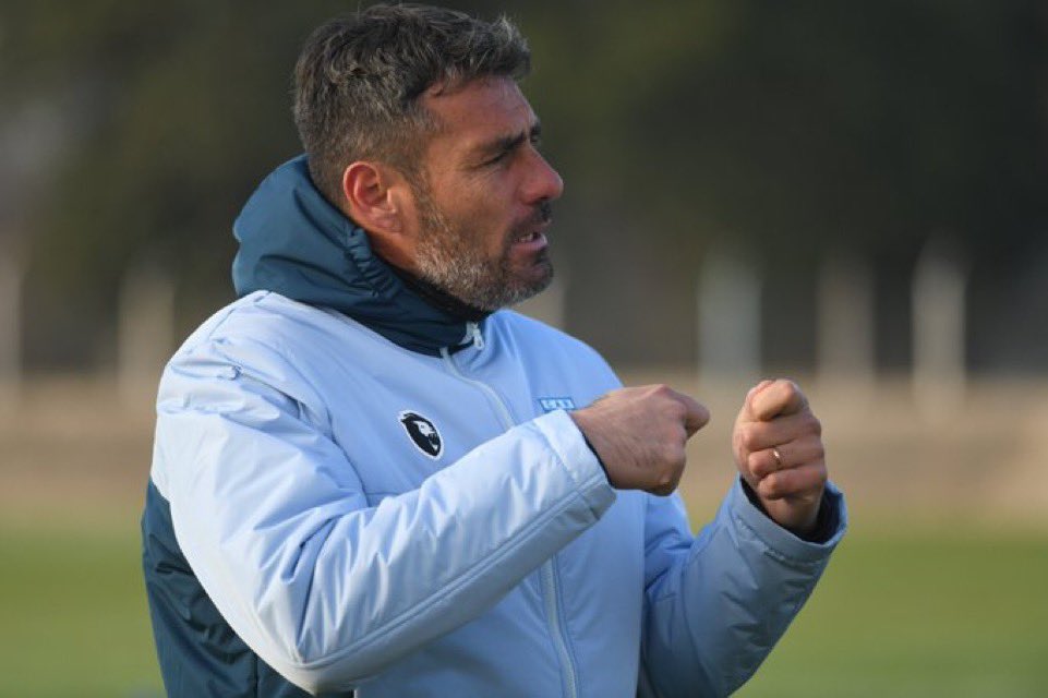 Radio Sucesos tweet media