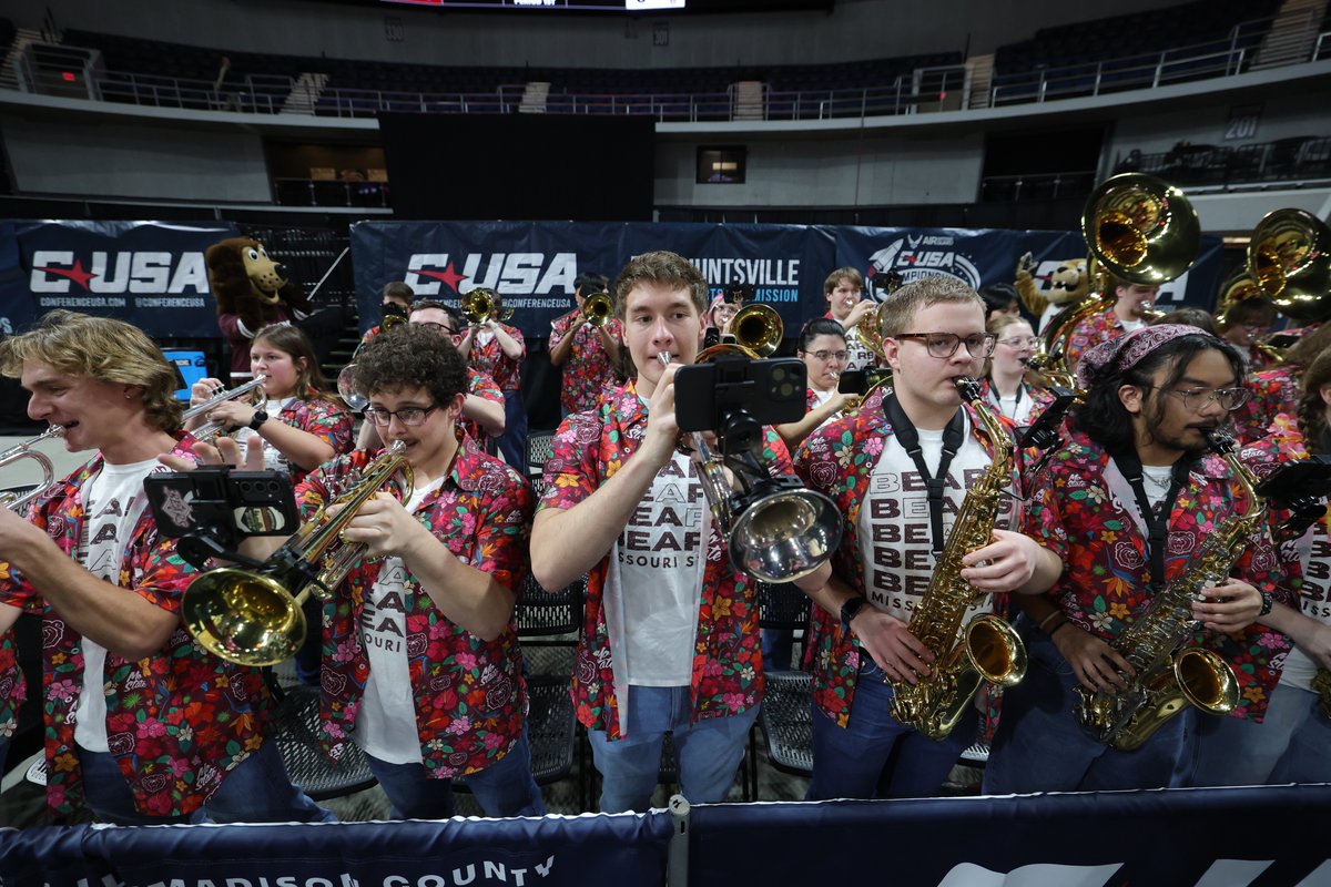MoStateMBB's tweet photo. Shoutout to the @mostatebands, @MSU_SugarBears and @MoStateCheer  for making the trip to Huntsville and bringing the energy with us! 🐻🔥

#ItAllCounts https://t.co/neGdVOp0np