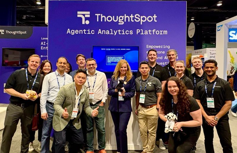 ThoughtSpot tweet media