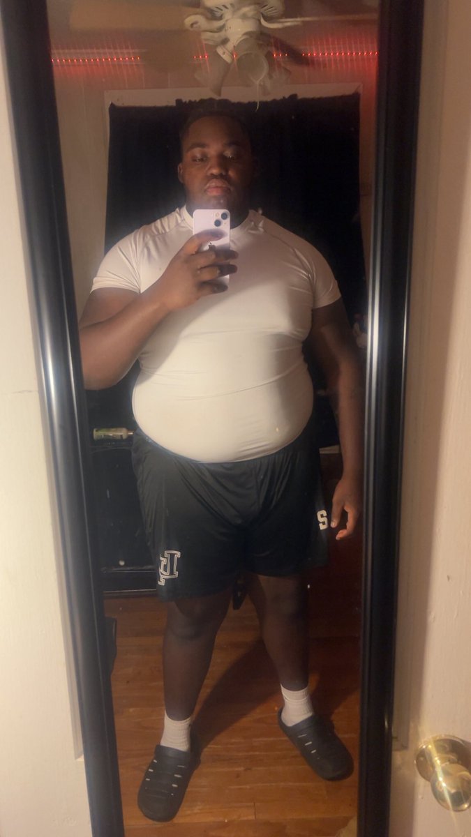 RyanRandolph50's tweet photo. A dawg on both sides of the ball💪🏾💯 put me on either side of the ball and bet I dominate 
@TheProtectUCrew https://t.co/jCTIdF0rmr