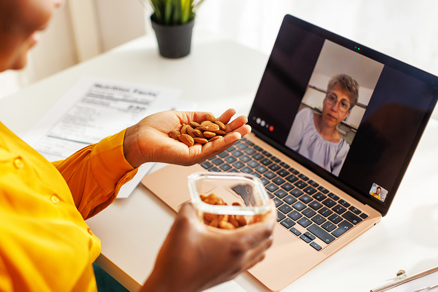 As food insecurity rises in AR, telehealth services like telenutrition are helping expand access to nutrition counseling and support in rural communities. Learn how virtual care can connect patients with dietitians and improve health outcomes.

Read more: hubs.ly/Q046dNDF0