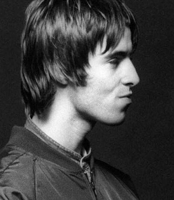 scarlett ✰ tweet media