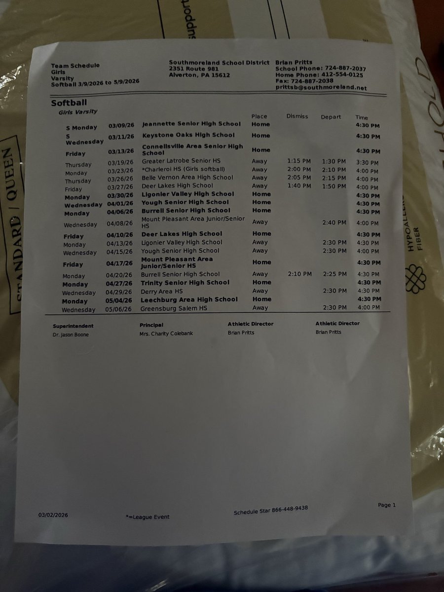 Shroyer2029's tweet photo. My high school schedule!! So excited!❤️🖤 #27. https://t.co/BOWSw4IA8n
