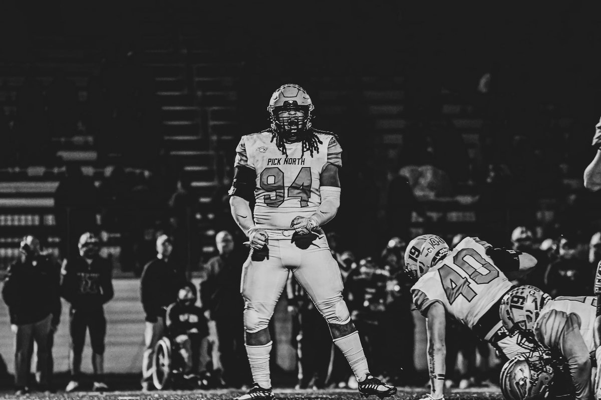 Pick North Football tweet media