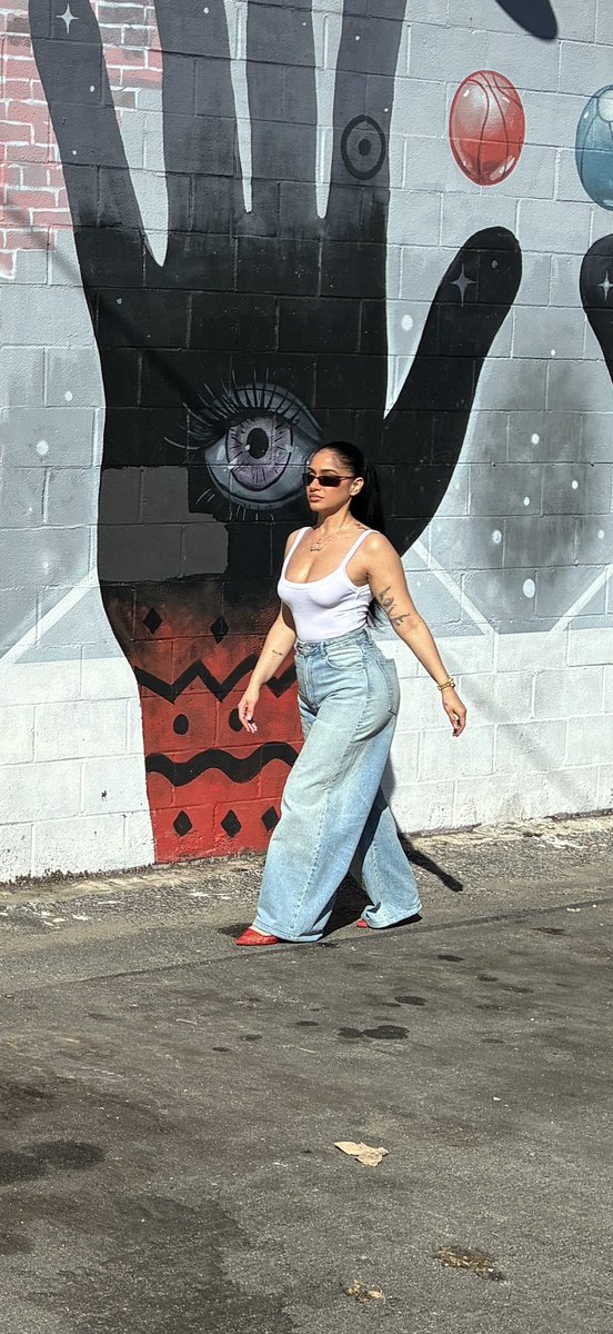 Miss McCoy tweet media