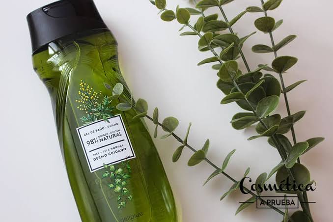 MuiTo_iLeGaL's tweet photo. Hola @Mercadona sabéis si volverá algún día la linea de jabones naturales que teníais? No sé si había también para pelo como champú, mascarilla y acondicionador. Gracias! https://t.co/cJvEMU5GjF