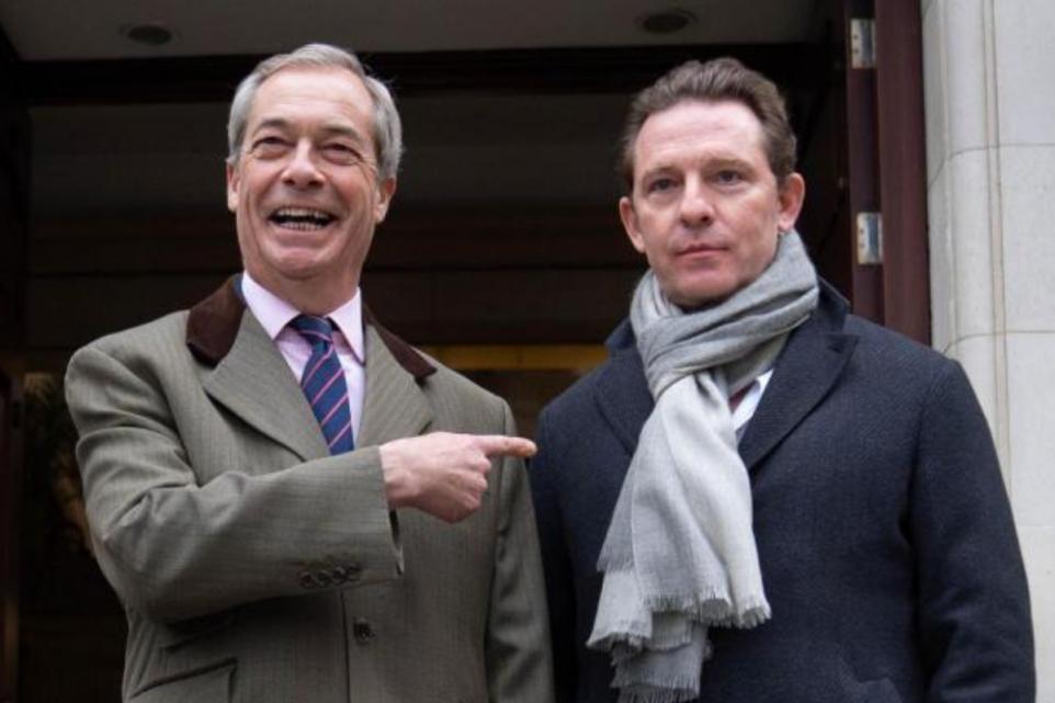 WistfulCass's tweet image. #BBCNews Chris Mason reports on scrutiny into Peter Mandelson's friendship with paedophile Jeffrey Epstein. Ditto Andrew Mountbatten Windsor  👏

But, zero investigative journalism into multiple meetings &amp;amp; longstanding friendship - since #Brexit, with Reform UK leadership Nigel