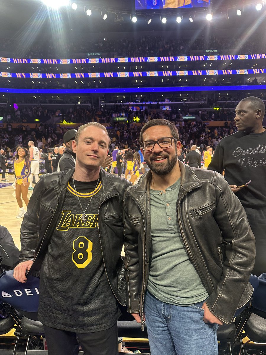 KableMan24's tweet photo. The Lakers beat the Pacers 128-117, Luka had a game high 44 points! 
#lakers #pacers #lukadoncic #nba https://t.co/0r3yXNMCXX