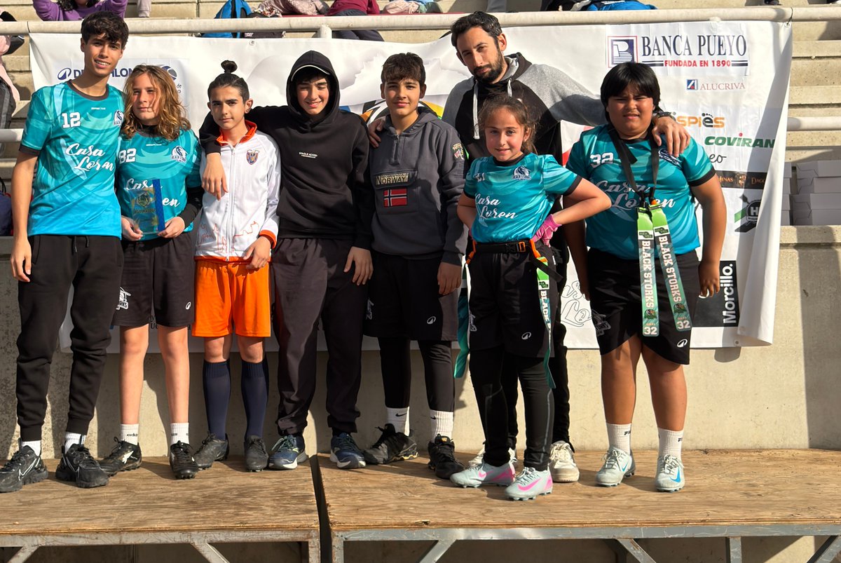 Vva Black Storks tweet media