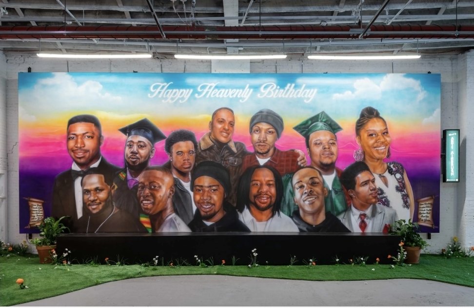 STVASTG's tweet photo. It never stops. Never.

How many victims of violence can you name in this collage?  How many and who were you aware of?

#Racism #PoliceBrutality #BML #BlackLivesMatter #SayHisName #SayHerNane #BeingBlack #NoJusticeNoPeace #NoJusticeNoPeaceProsecuteThePolice https://t.co/WigcCVIVcE