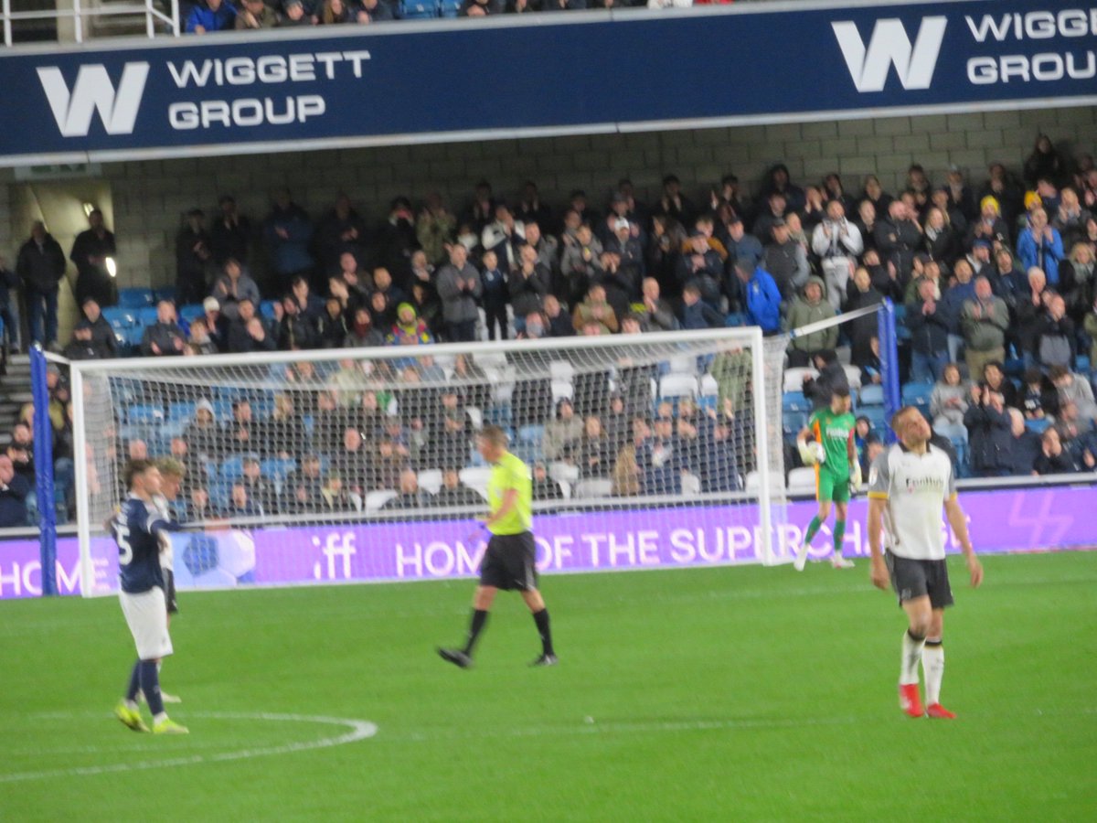 lucynorthstandram tweet media