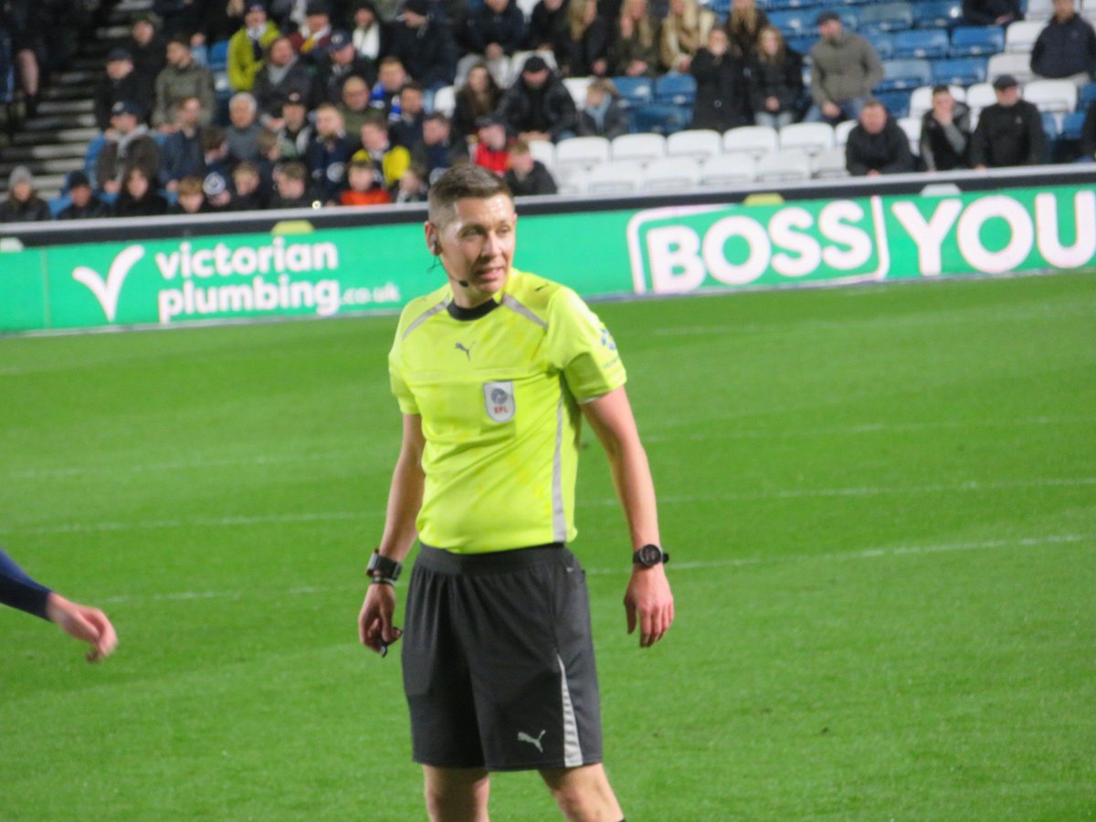 lucynorthstandram tweet media