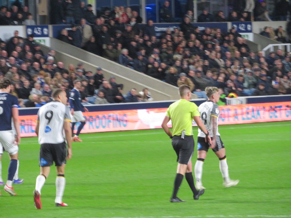 lucynorthstandram tweet media