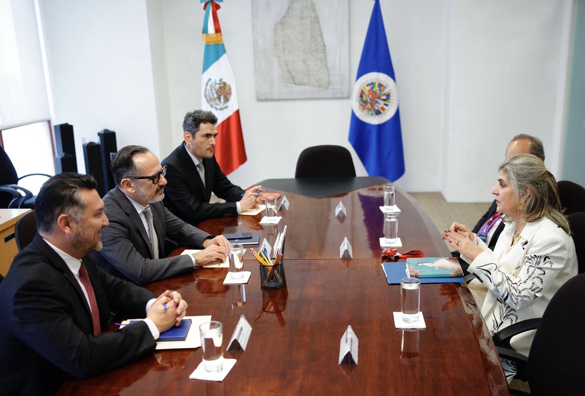 ENRIQUE OCHOA tweet media