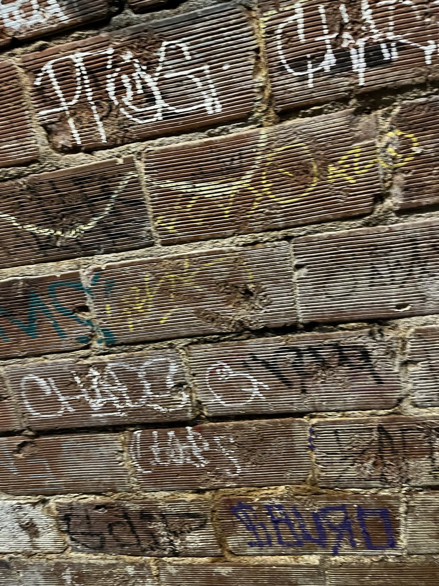 $BURD up 6eN5dHixUx1YCZ7CT7SQZWvSoc9V5xPf6Q97u4kwpump