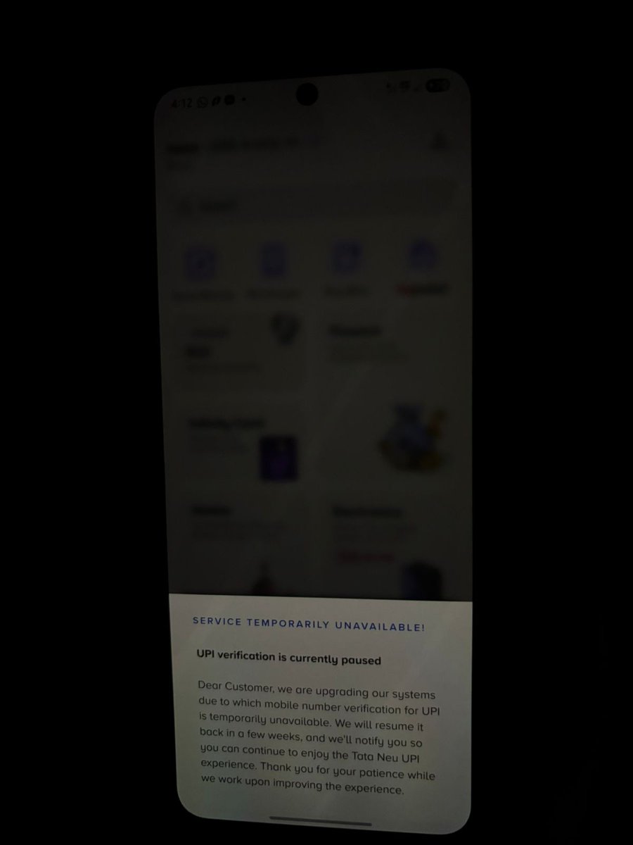 aruunabh's tweet photo. @tata_neu what an app, what's the use of this card is upi is not working.  please enable it for me atleast dm ing you the deets. https://t.co/2v8GB1RYlD