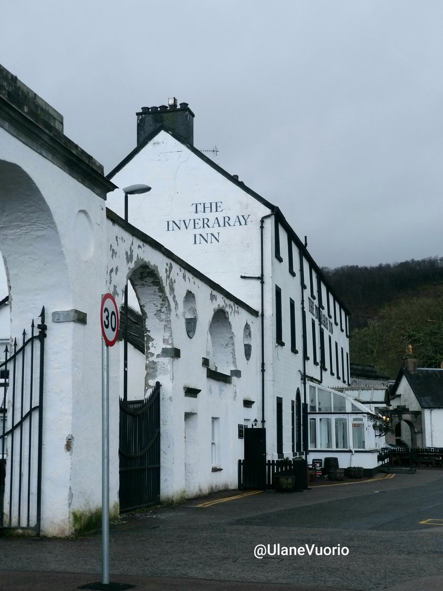 Ulane V. tweet media