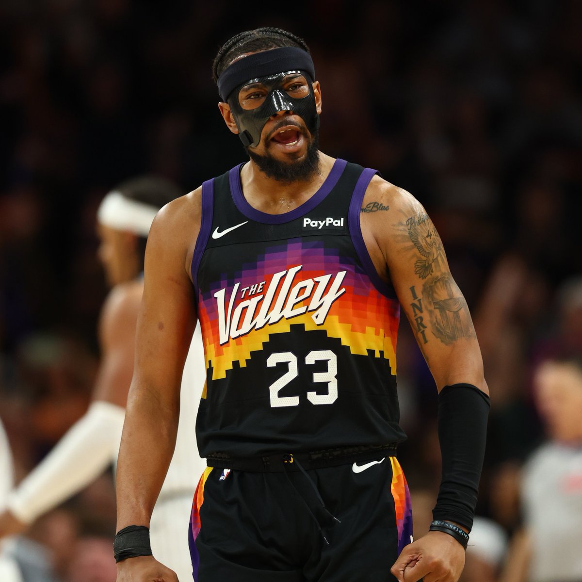 Xin Varlock tweet media