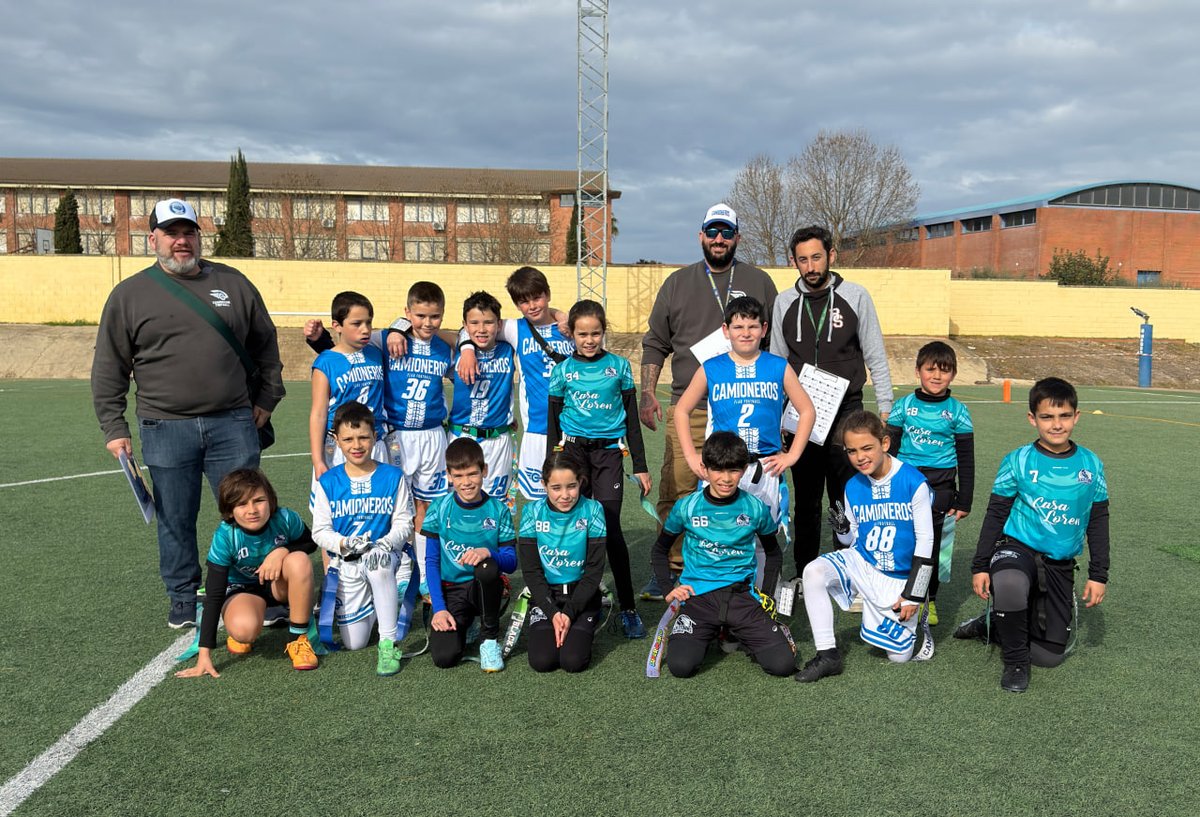 Vva Black Storks tweet media