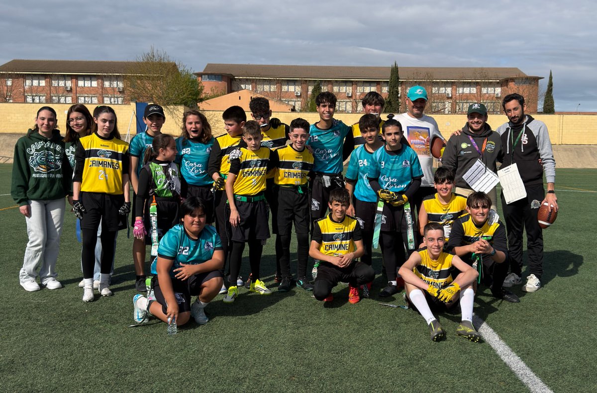 Vva Black Storks tweet media