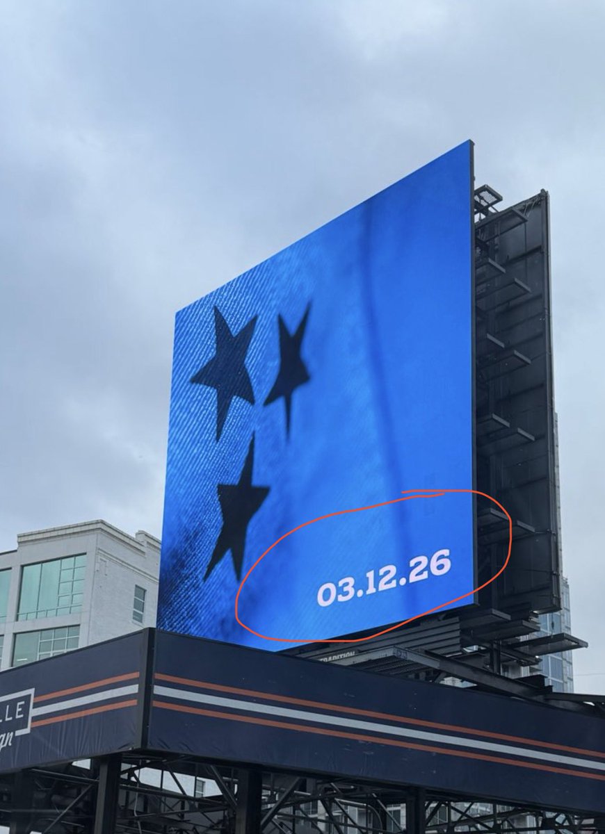 Sidelines-Titans tweet media