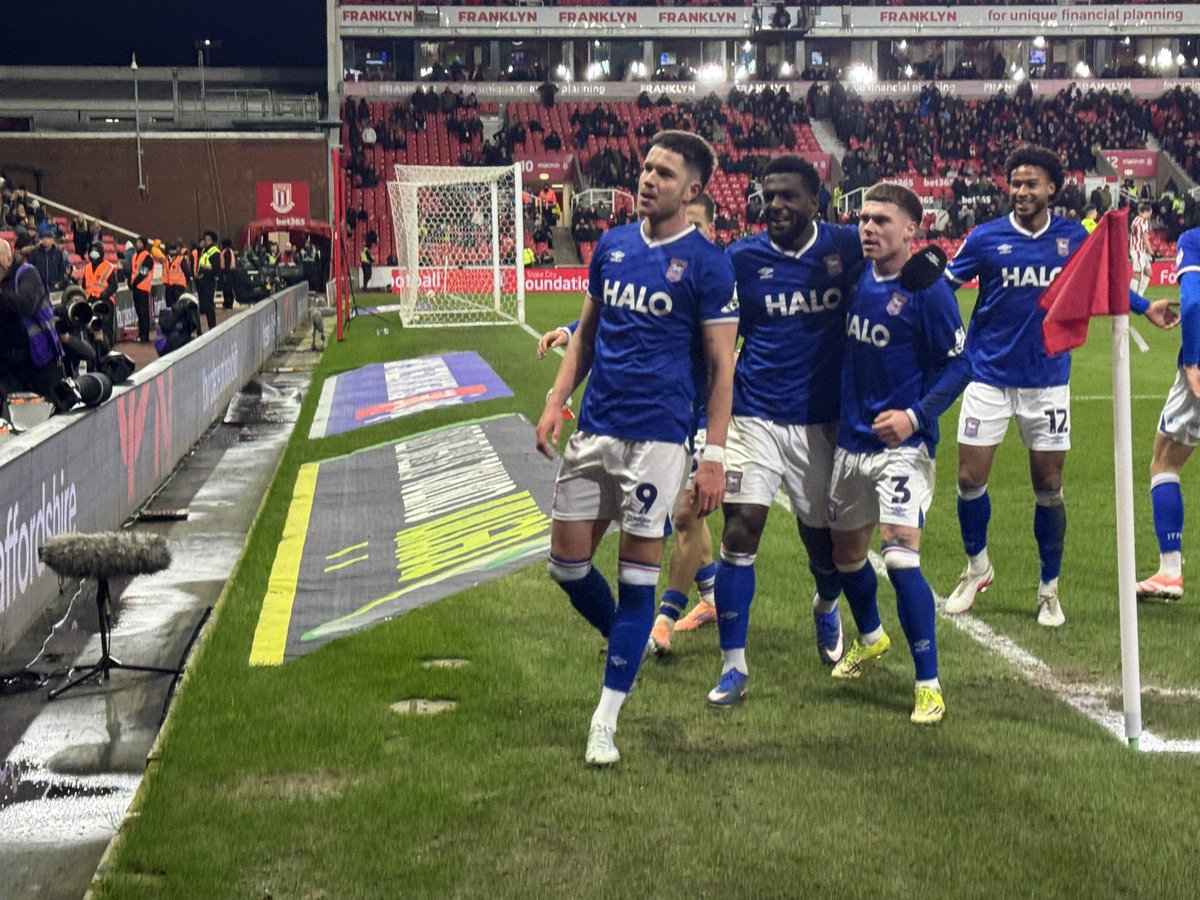 Daniel Hill tweet media