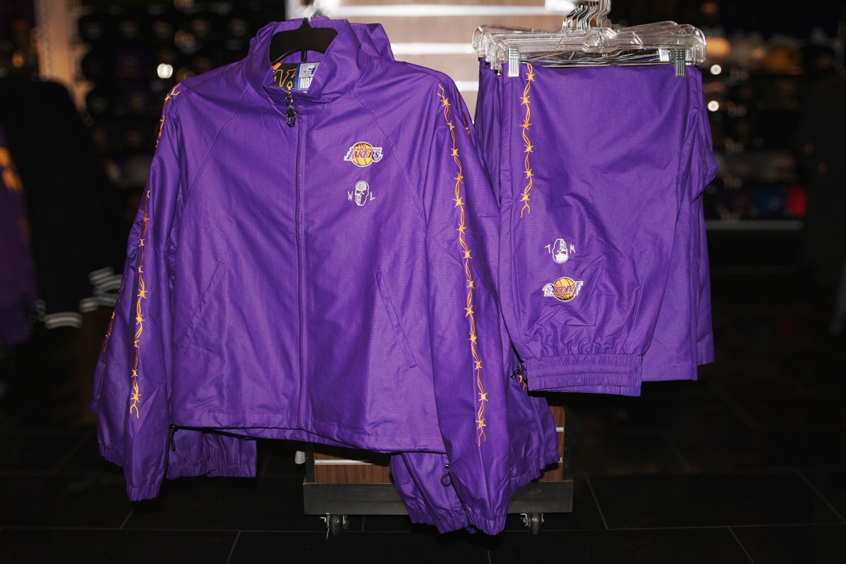 Lakers Store tweet media