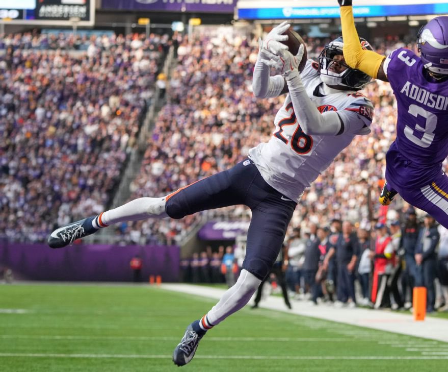 sandropacheco71's tweet image. The #NewYorkJets are #Signing former #ChicagoBears cornerback #NahshonWright to a one-year #Deal worth up to $5.5 million. #NFL #MakingHistory #JetUp #DaBears