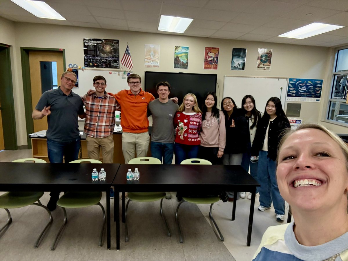 BioKnights's tweet photo. Science NHS Alumni Panel brought back three of our former members who have all studied different fields of engineering!  Maritime engineer, aerospace engineer, and computer engineer! https://t.co/Yhl001VQEQ