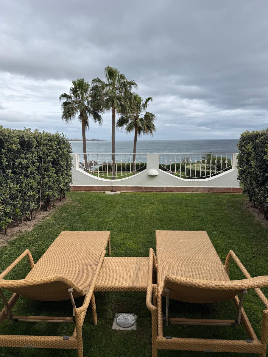 MonikaHomes's tweet photo. This Vila Vita Parc Hotel in the Algarve region is our home for the next few days!  It has exercise facilities, indoor and outdoor pools, Turkish baths, spa and Michelin star restaurant….it’s a huge campus and truly spectacular!✨ https://t.co/yuXO8Kjghs