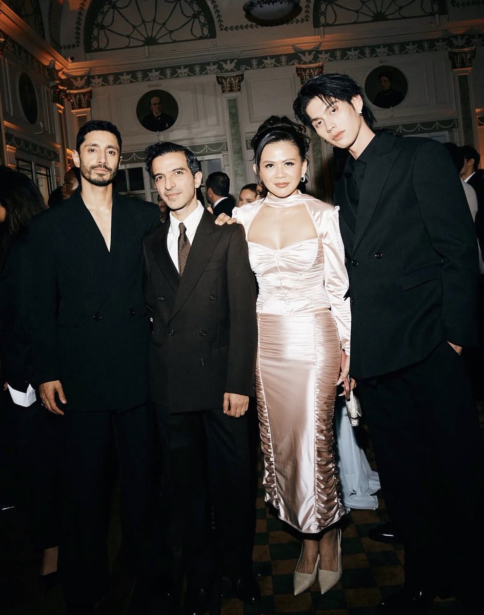 Autumn/Winter 2026 London →> Milan →> Paris
<a href="/bbrightvc/">bright</a> 

[ IG: imranamed ] 
🔗 instagram.com/p/DVuIaShDC3b/…

#bbrightvc <a href="/bbrightvc/">bright</a>