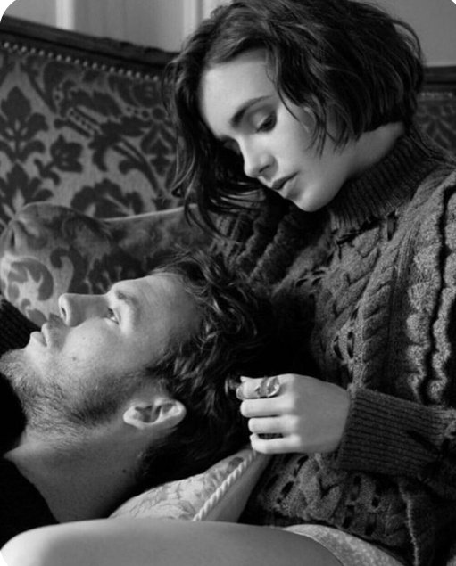 Daniele__Santoy's tweet photo. 🤍🖤🤍

   Seguir...

      Y de pronto llegará un amor,
              Que te llevará,
                 Elevando tu alma,
               Inefable.
            Tan solo siente su luz,
        Respira la belleza de la vida,

                        A fuego lento corazón..."

. https://t.co/6ROv3LY99E