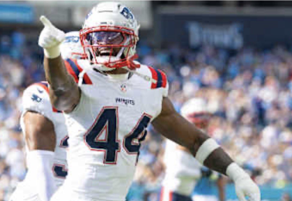 JFowlerESPN's tweet image. The Commanders are still combing the pass rush market a day after agreeing to terms with Odafe Oweh (4 yrs, $100M). One name that comes up often for them in league circles: K’Lavon Chaisson.