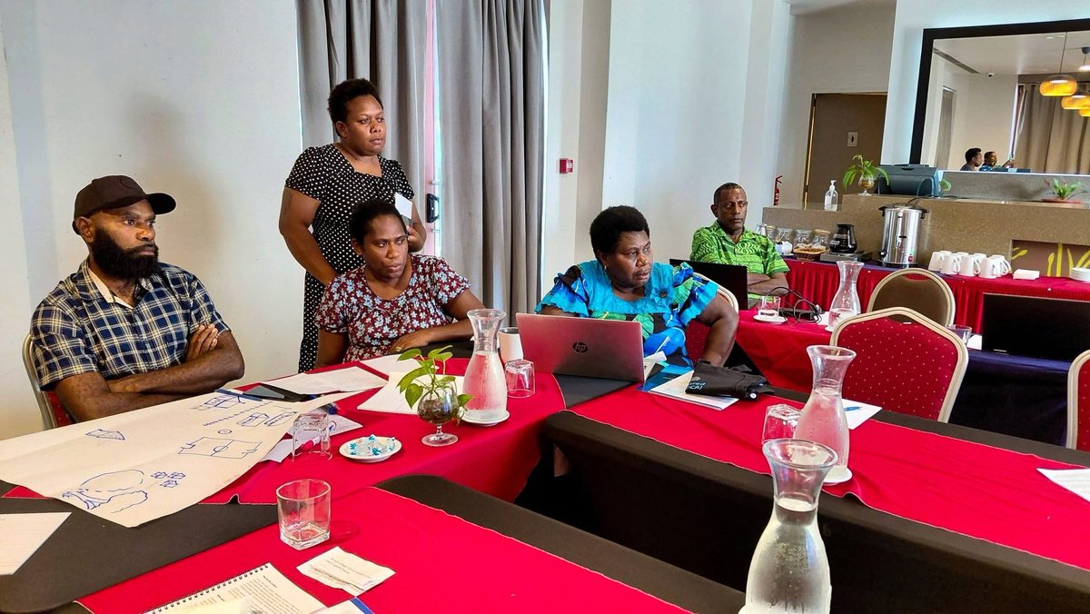 PacGirlProgram's tweet photo. 🌻 This week, Pacific Girl is delivering targeted capacity‑building sessions in Port Vila, Vanuatu, for Provincial Health Officers, Midwives, and Health Officers. The training focuses on the People‑Centred Approach and GEDSI and improving outcomes for adolescent girls. https://t.co/1DuuQ7gRHN